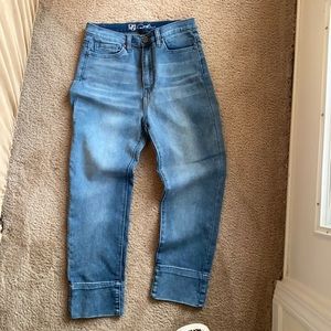 SoftCell by Diane Gilman Wide-Cuff Cropped Jean